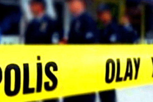 Zeytinburnu'nda 'şüpheli çanta' alarmı