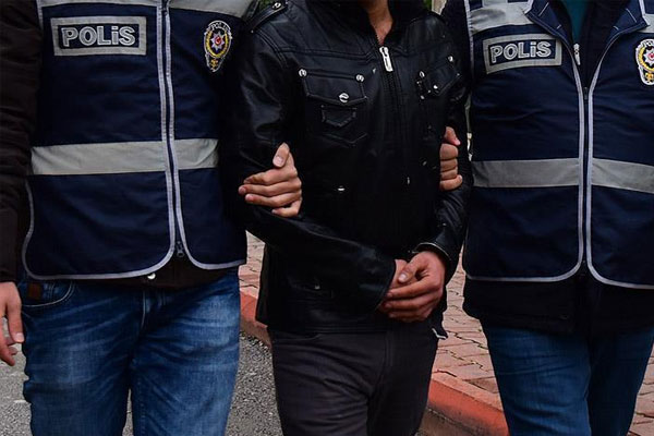 14 ilde FETÖ operasyonu: 33 gözaltı