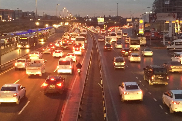 İstanbul’da bazı yollar trafiğe kapatılacak