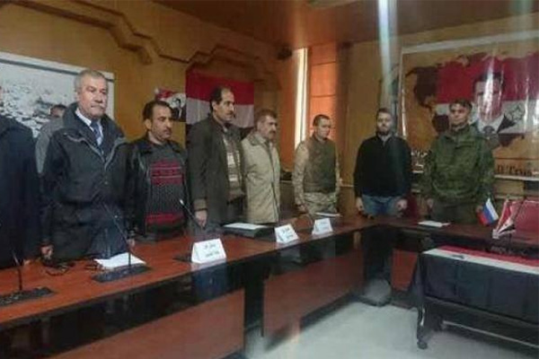 PYD, Kuzey Halep'i Esed'e bırakıyor