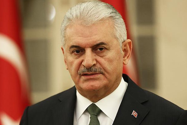 Başbakan Yıldırım Özgecan Aslan'ı andı