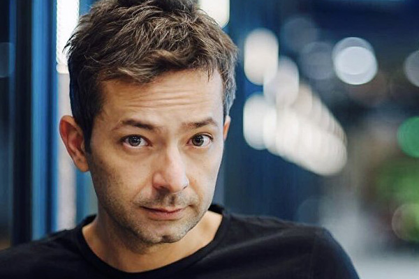 Hayır propagandası yapan spiker kovuldu