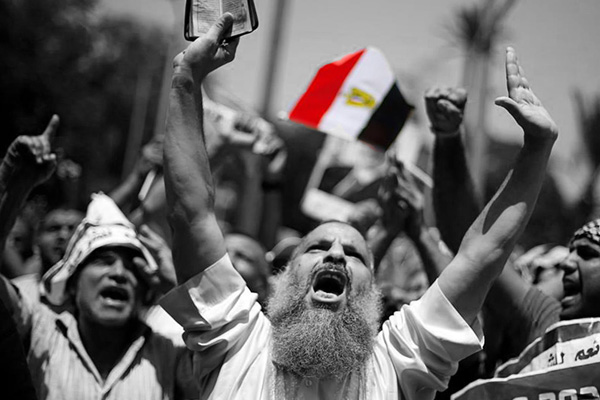 'İhvan, bir evde yedi kişi ile doğdu...'