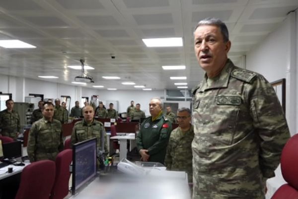 Akar'dan Körfez ülkelerine ziyaret