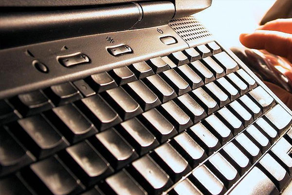 Sosyal medyada PKK propagandasına 4 gözaltı