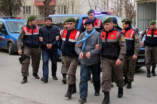 FETÖ şüphelileri Yunanistan'a kaçarken yakalandı