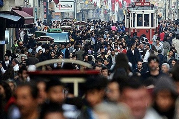 Taksim'de bu yollar trafiğe kapalı