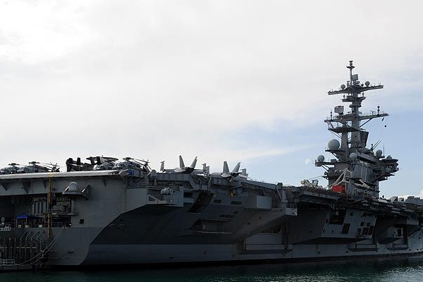 ABD'nin uçak gemisi Akdeniz'de