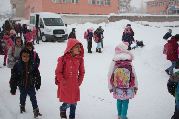 2 ilde eğitime ara verildi