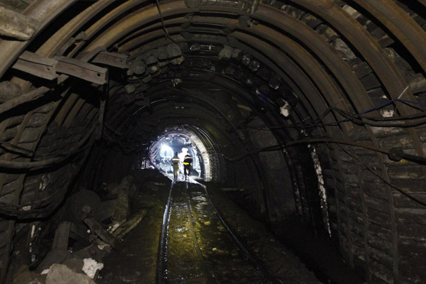 Çin'de kömür madeninde patlama: 8 ölü