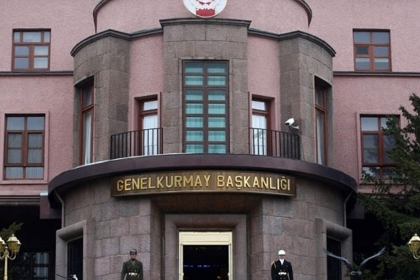 TSK: Sınırlarda bin 140 kaçak yakalandı