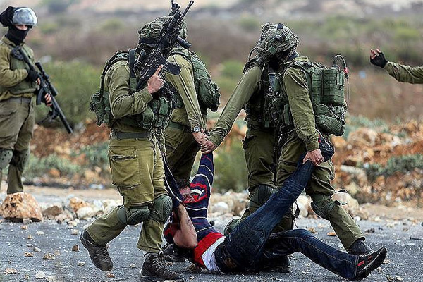 İsrail askeri 7 Filistinliyi gözaltına aldı