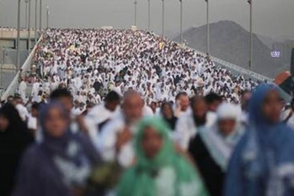 İran'ın hac ziyareti 'kan parasına' endekslendi