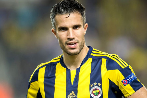 Robin van Persie kadro dışı kaldı