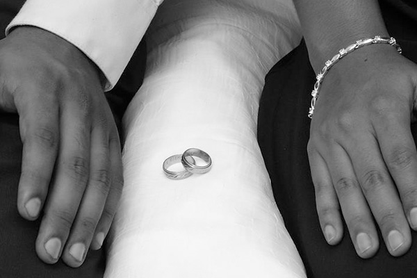 1 dolarlık düğünle fenomen olan çifte sürpriz