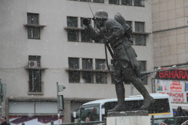 Başkent’te kar yağışı etkili oluyor