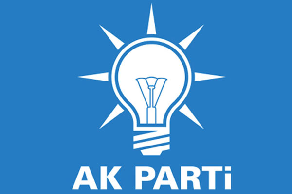 AK Partili ismin referandum açıklamasına istifa istendi