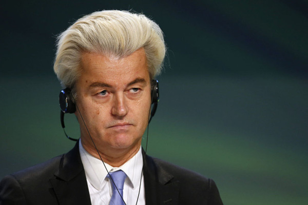 'Kur'an'ı yasaklayacağım' diyen lider başbakanlığa yürüyor