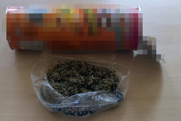 Polisin dikkati uyuşturucu sevkiyatını engelledi