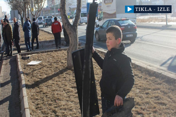 Yardımlarına 11 yaşındaki Suriyeli Nurettin koştu