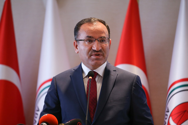 Bozdağ: CHP'nin AYM'ye başvurmamasını beklemiyordum