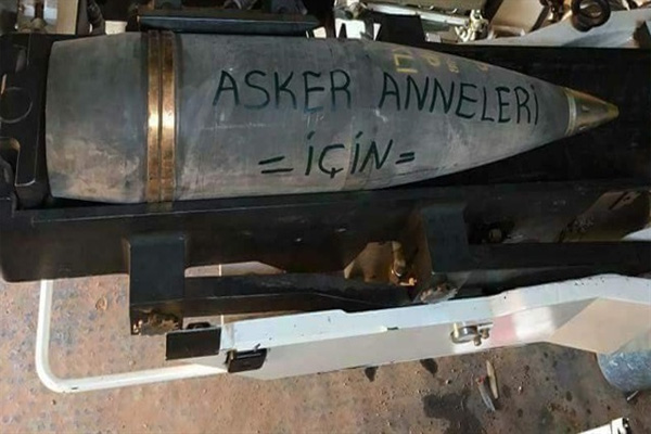 IŞİD'e atılan bombaların üstüne anlamlı mesaj
