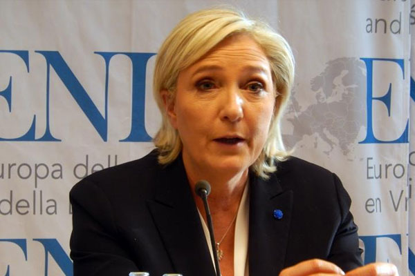 Le Pen'den polis şiddeti karşıtı gösterilere yasak talebi