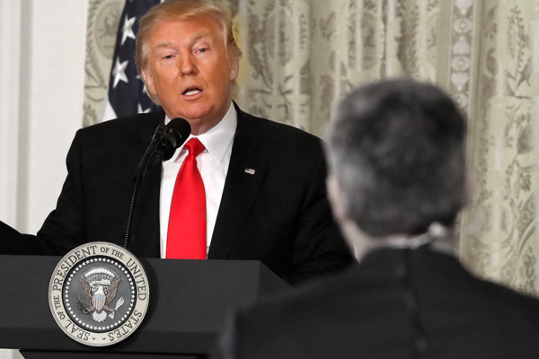Trump, 7 taktik ile medyayı kontrol etmeyi amaçlıyor