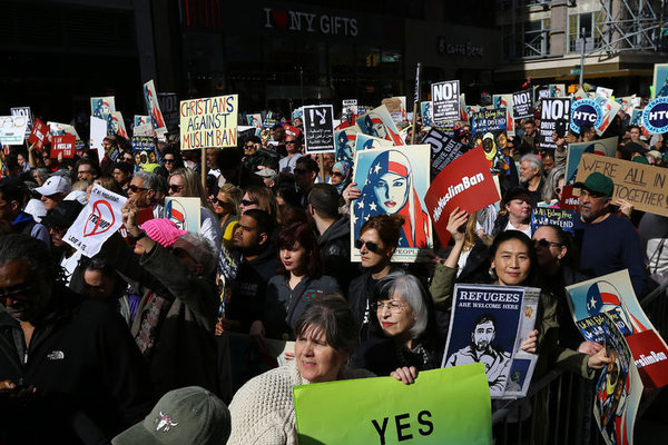 ABD sokağa indi: Bugün ben de Müslümanım