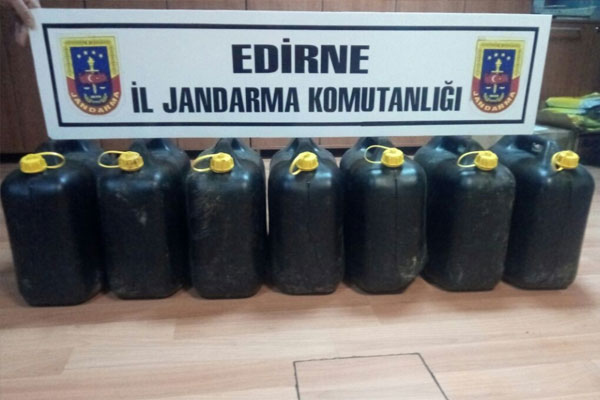 Edirne’de 330 bin TL’lik eroin hammaddesi yakalandı
