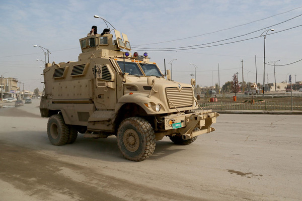 Iraklı güçler Musul'un batısında ilerliyor