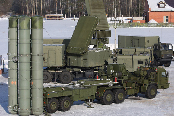 Türkiye Rusya'dan S-400 alacak