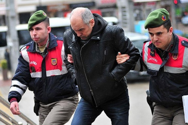 Yapımcı ve yönetmen Erakalın tutuklandı