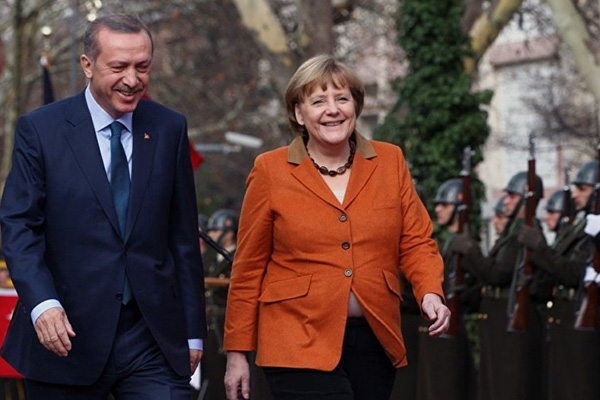 Berlin hükümetine 'Erdoğan Almanya'da miting yapmasın' çağrısı