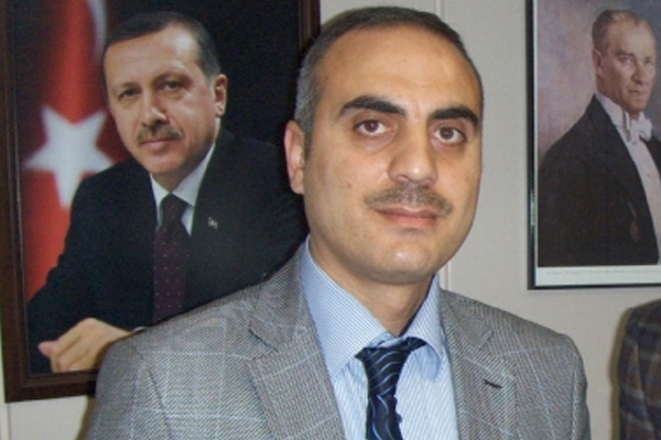 Gülen'in damadı hakimi çileden çıkardı: Sırıtma Suat