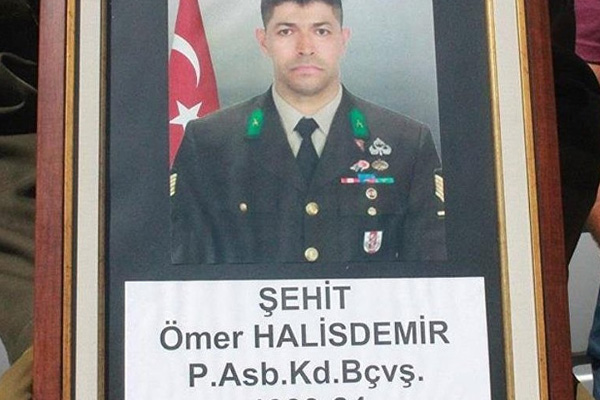 Darbeci Ali Güreli: Zekai Paşa 'aslanım' diyerek Halisdemir'i öptü