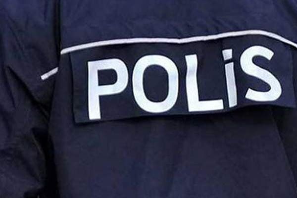 Polis, yolcu gibi davranarak denetliyor