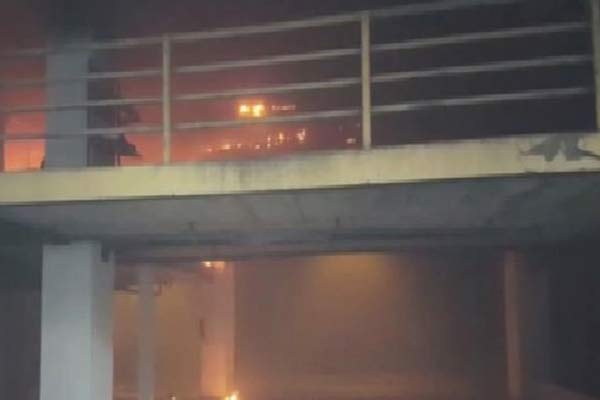 İstanbul Otogarı'nda yangın