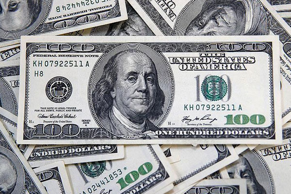 Dolar kritik seviyenin altına düştü