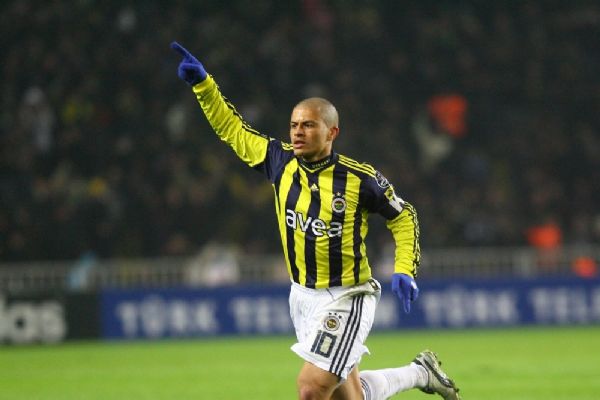 Alex, Fener'e dönüyor