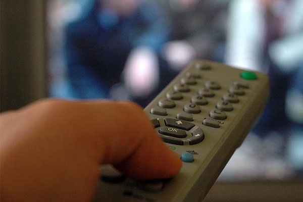 'Genç kızları manavdan portakal seçer gibi seçiyorlar'