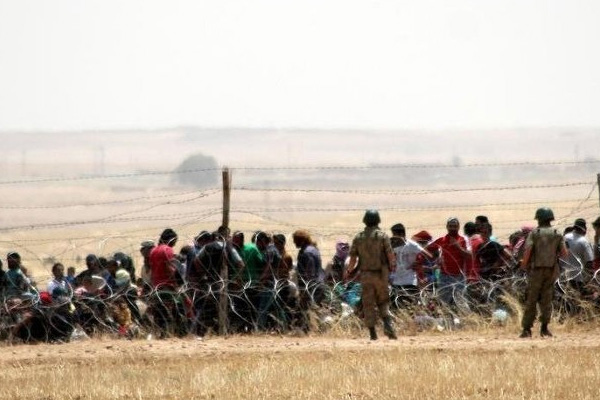 CHP, 'Suriyelilere vatandaşlık' konusunda tepkili