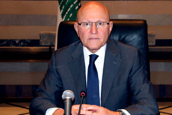 Lübnan Başbakanı Davutoğlu'ndan yardım istedi