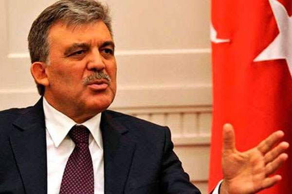 Gül'ün görevi devirden sonra bir yılı nasıl geçti?