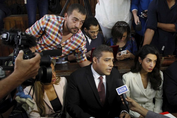 Mısır'da El Cezire çalışanlarına hapis