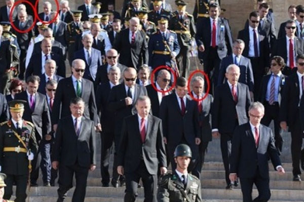 HDP'li bakanlar 30 Ağustos resmi töreninde