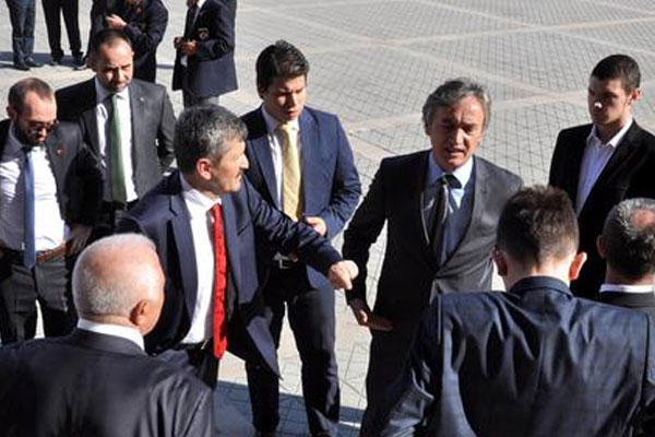 AK Parti ve MHP arasında  kavga