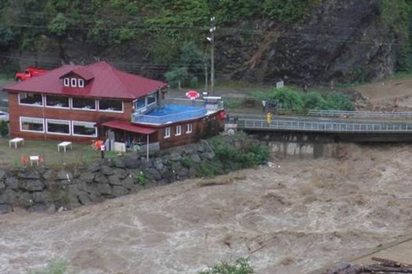 Artvin Valisi acı bilançoyu açıkladı
