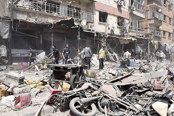 Esed güçleri yine sivilleri vurdu