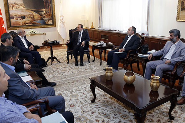 Görmez: Camilerin Şiisi, Sünnisi olmaz